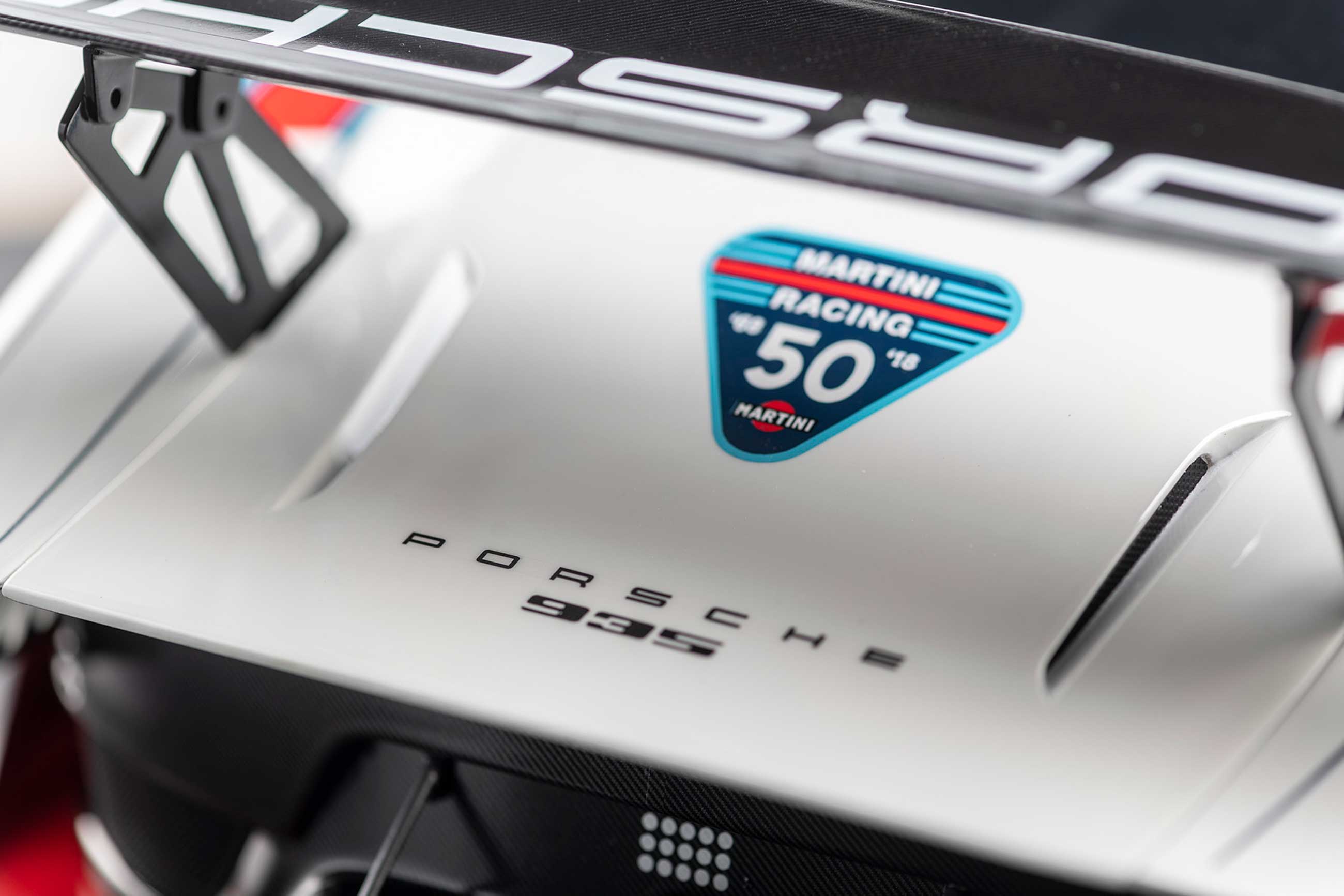 Porsche 935/19 2019 Weiss Martini Design