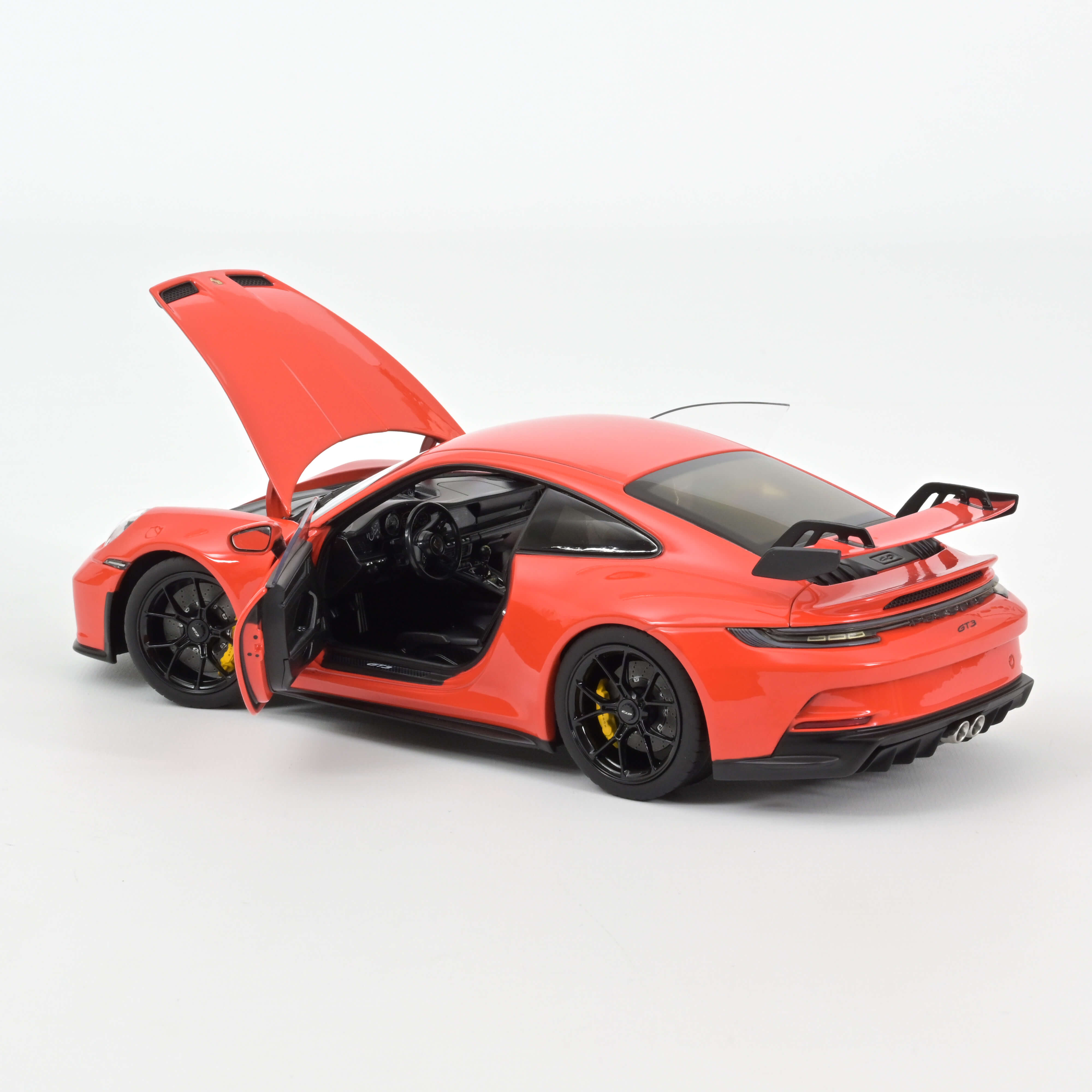 Porsche 911 GT3 Orange 2021 1:18