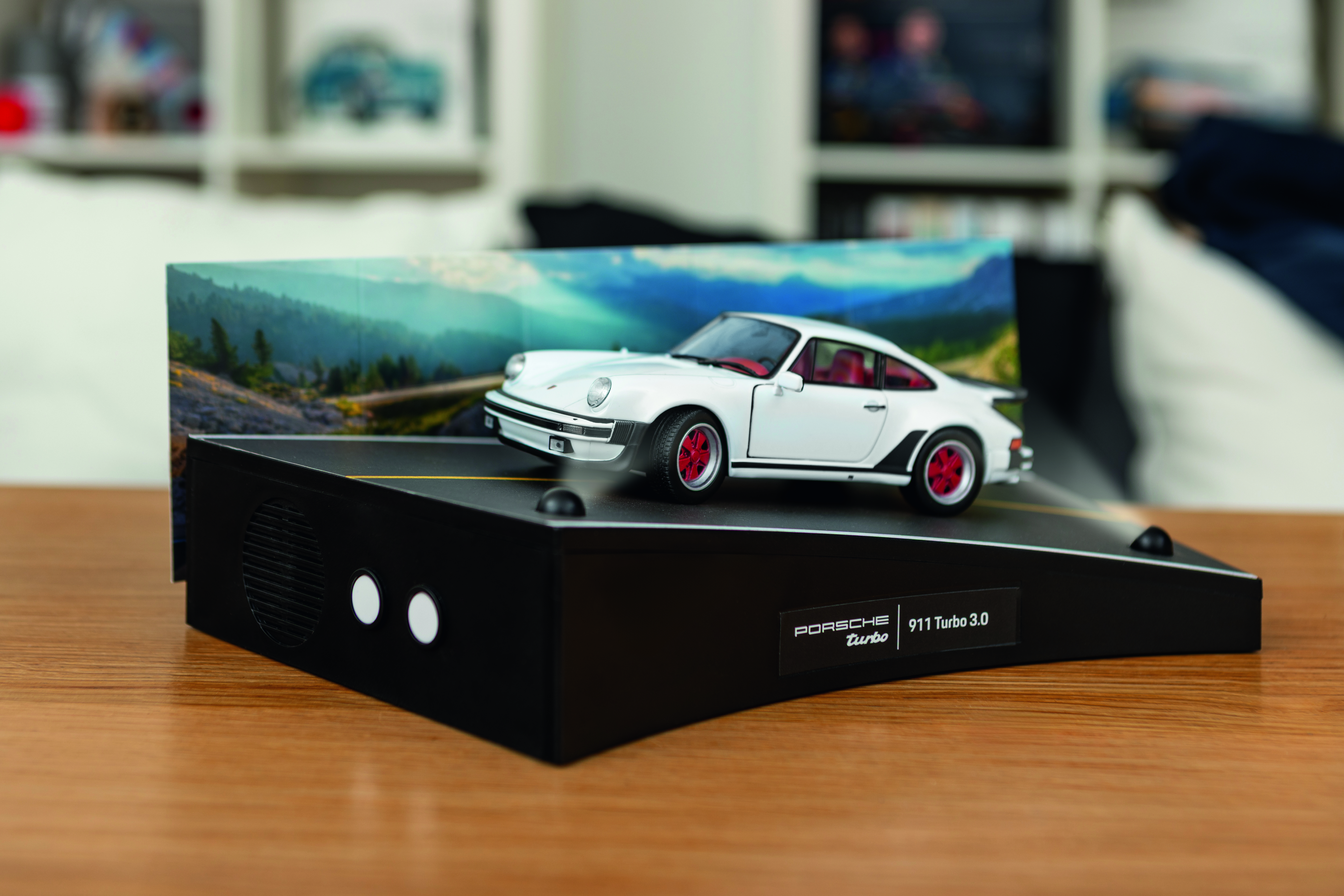Porsche 911 Turbo Adventskalender 1:24 grandprixweiß