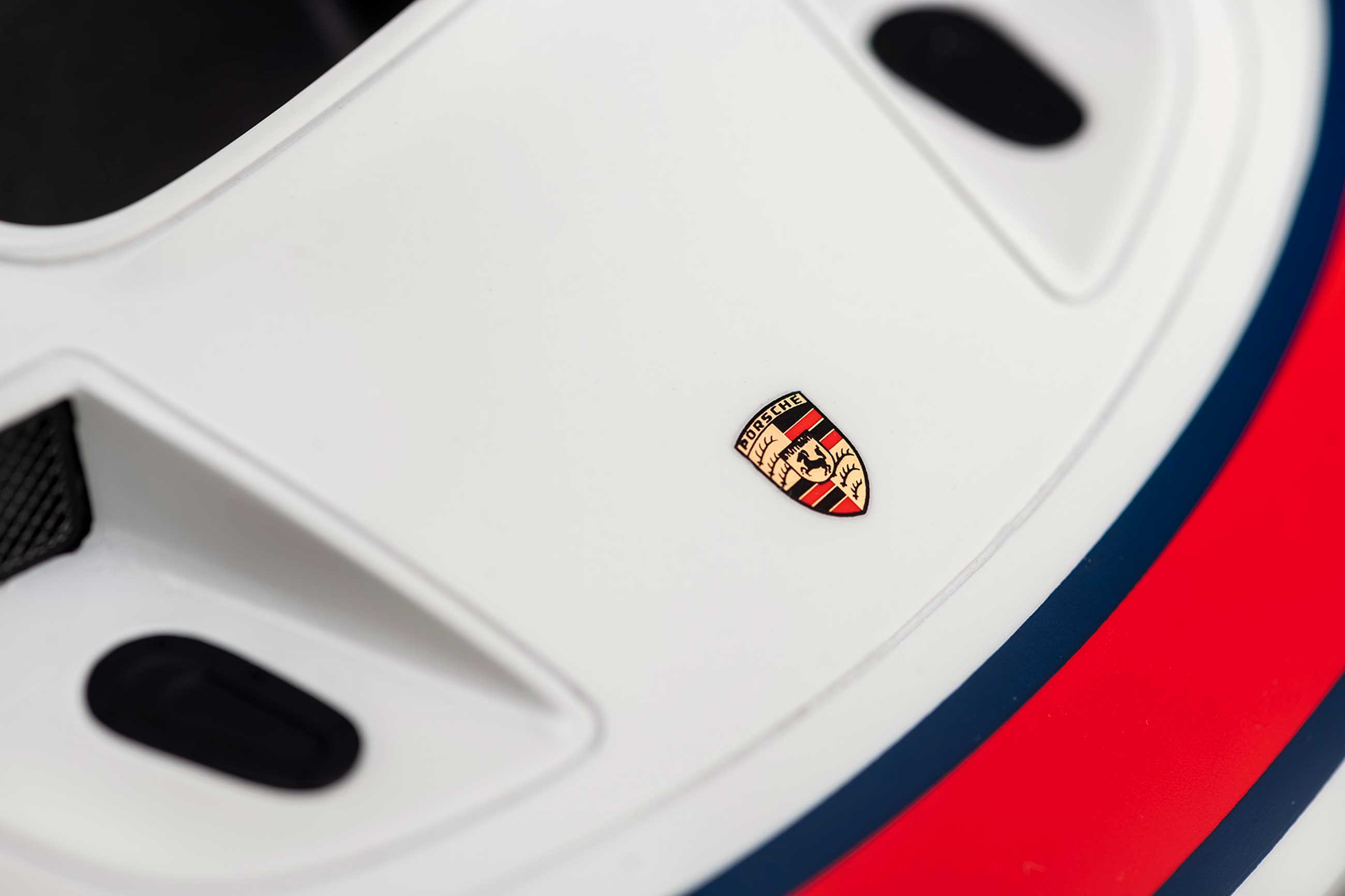 Porsche 935/19 2019 Weiss Martini Design