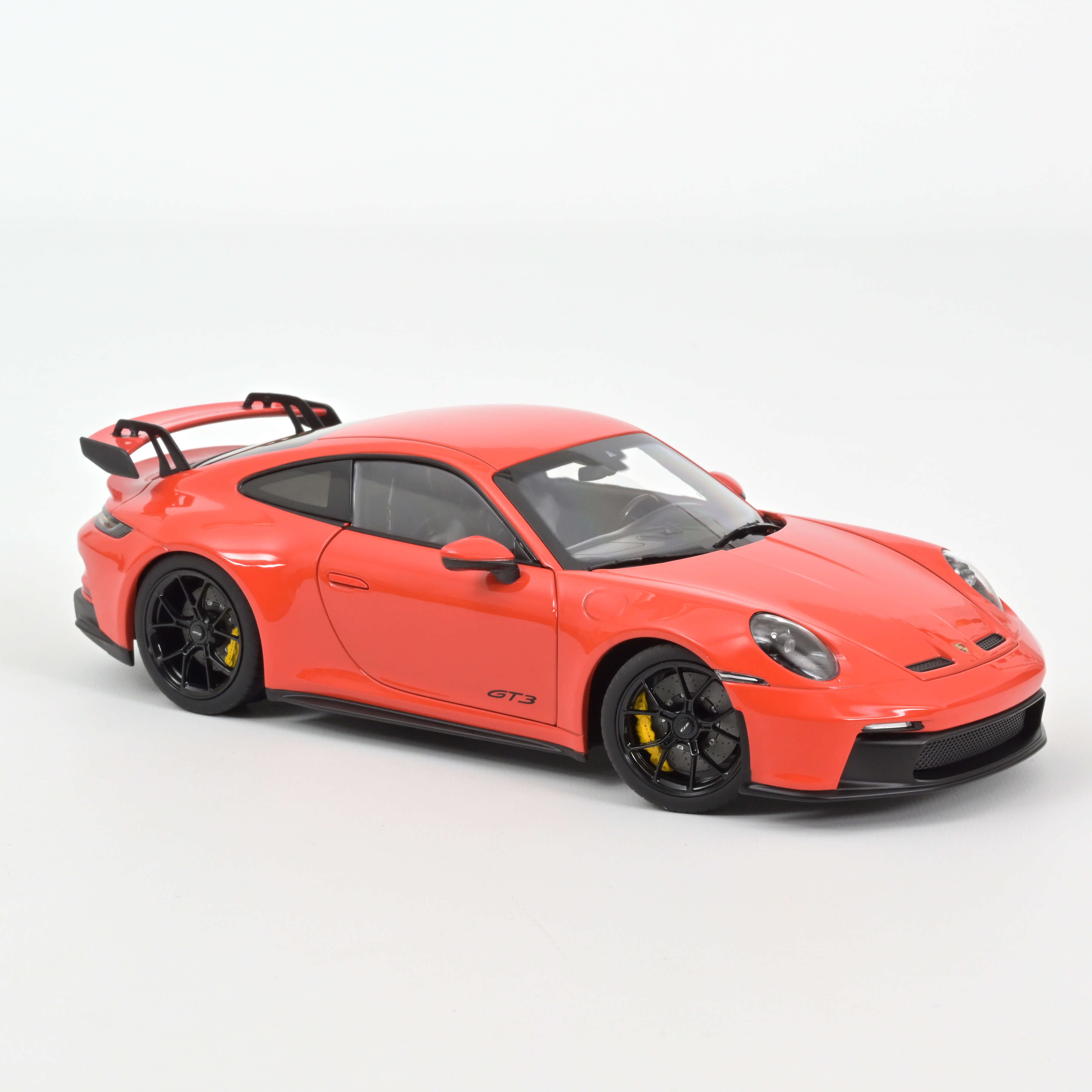 Porsche 911 GT3 Orange 2021 1:18